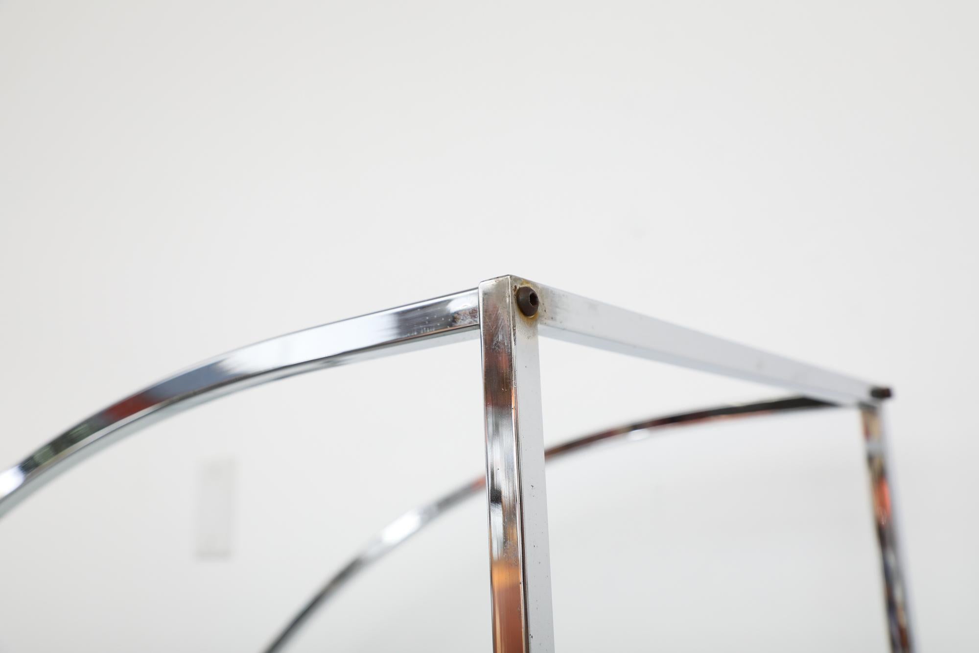 Mid-Century Milo Baughman Style Round Glass & Chrome Etagere For Sale 4