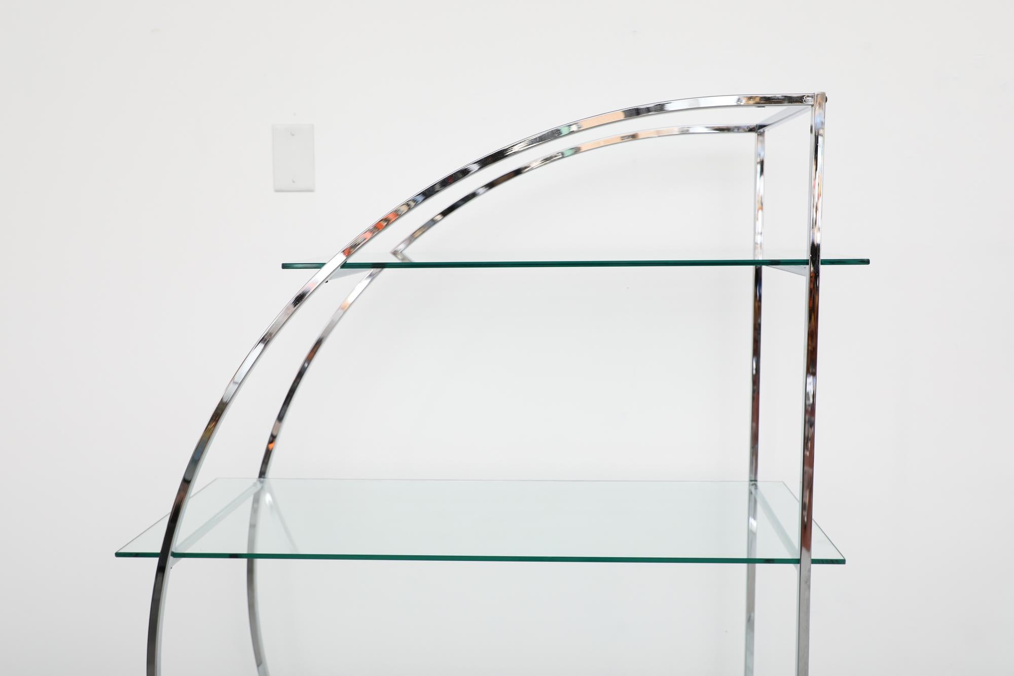 Mid-Century Milo Baughman Style Round Glass & Chrome Etagere For Sale 1