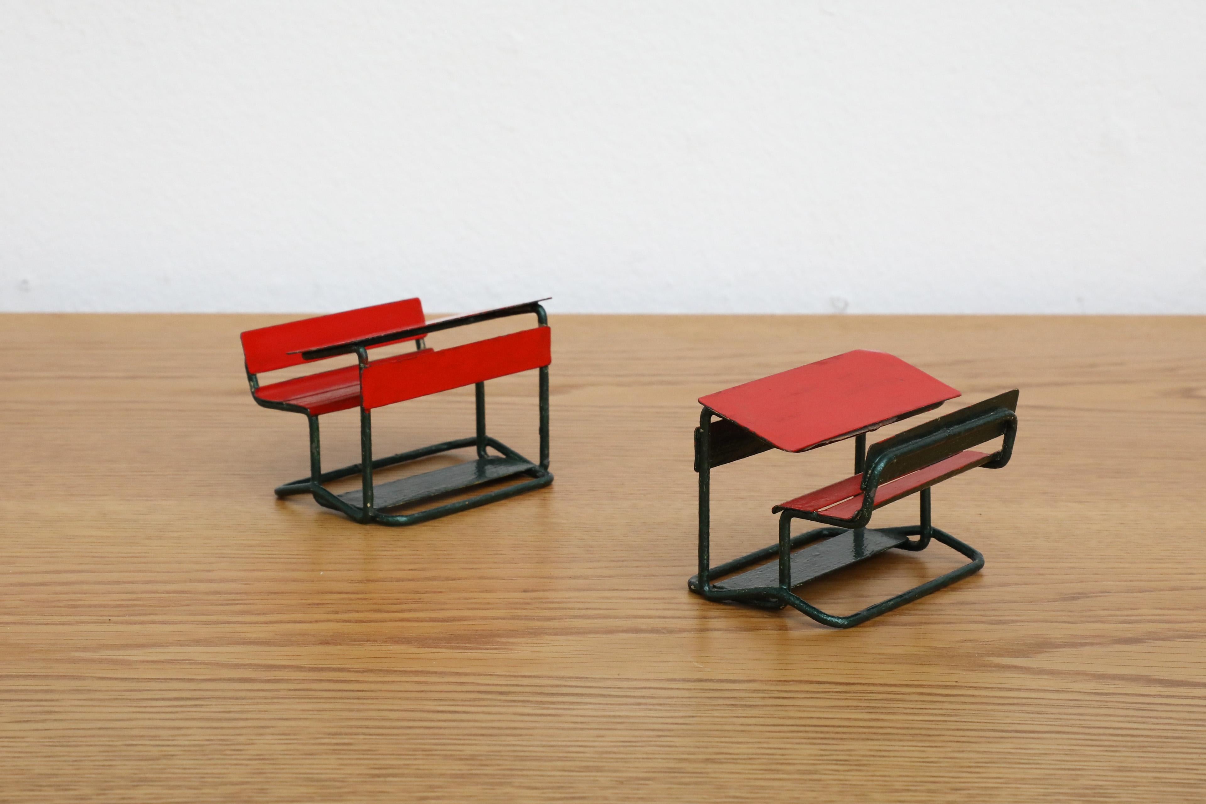 Mid-Century Miniature School Desks in Red and Black Painted Metal In Good Condition For Sale In Los Angeles, CA
