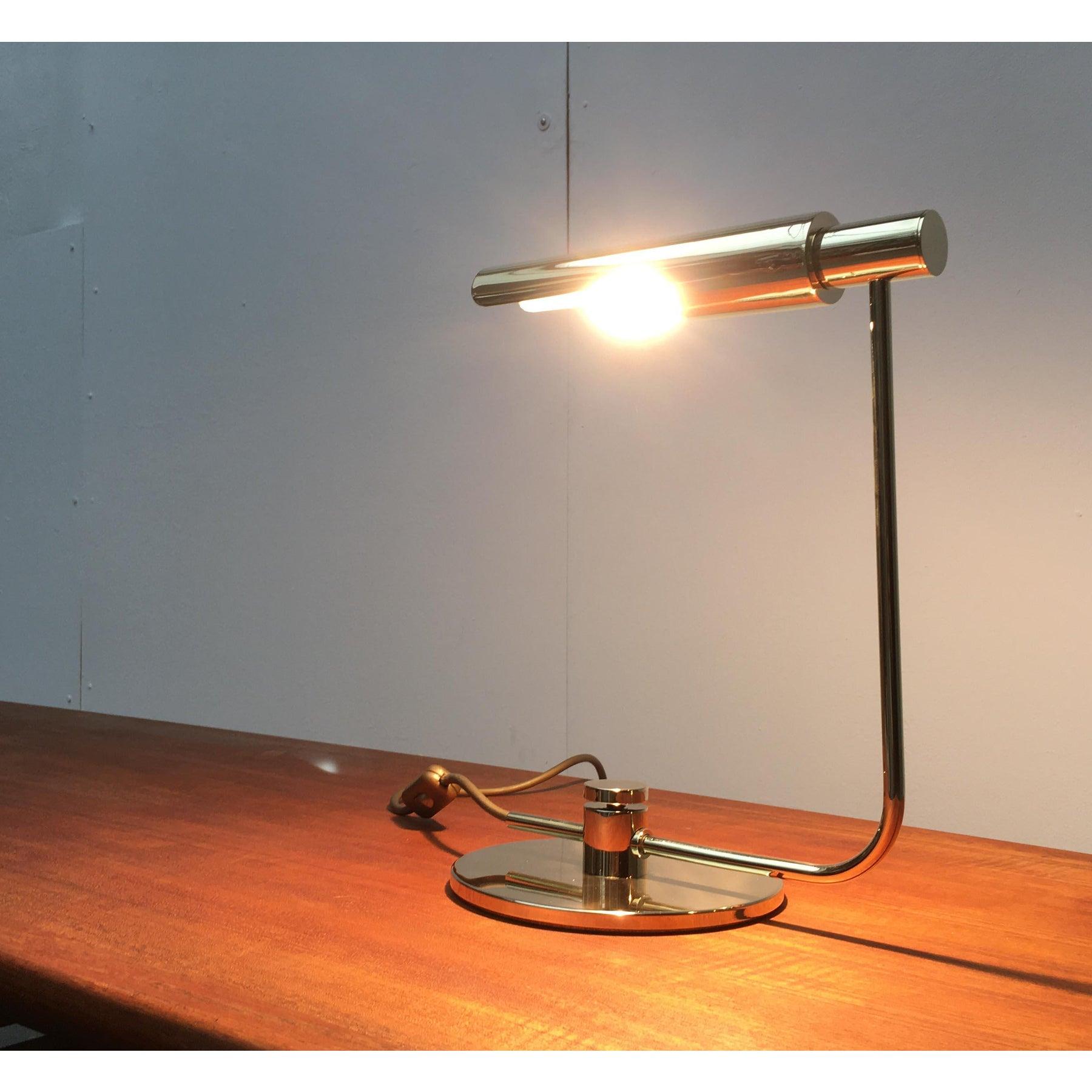 Lampada da tavolo in ottone minimalista di metà secolo di Rosemarie & Rico Baltensweiler, anni '60 in vendita 3