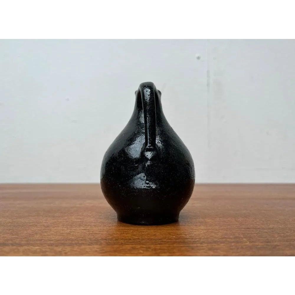Mid-Century Minimalist Studio Pottery Carafe Vase from BKW Böttger Keramik Wandsbek, Hamburg, Germany, 1960s, in Very Good conditions. Designed 1960 to 1969 This piece has an attribution mark.

Additional information:
Materials: Ceramic
Color: