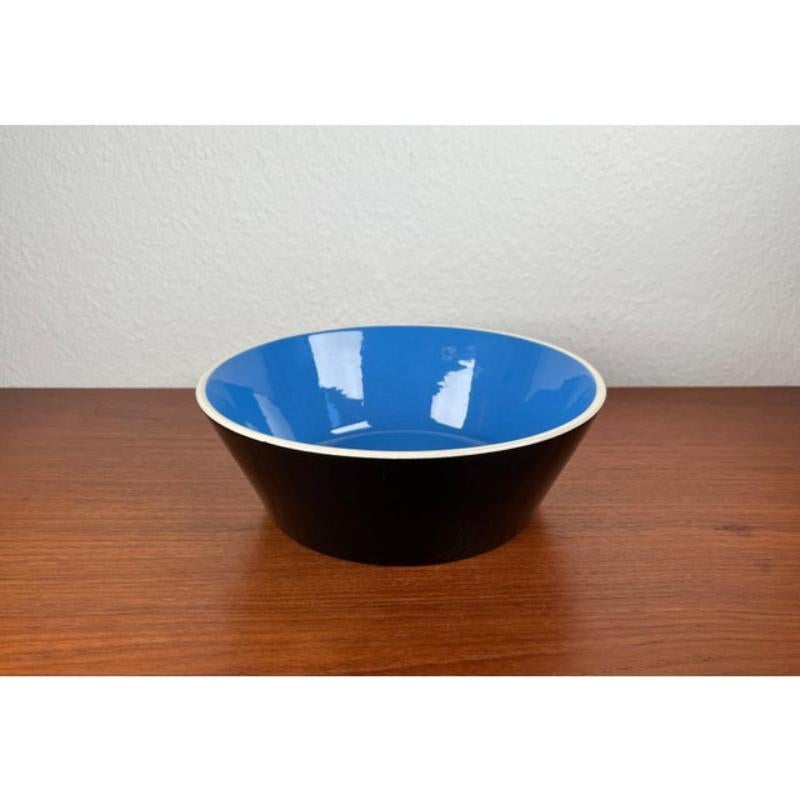 Mid-Century Minimalist Ceramic Fruit Bowl, 1960s For Sale 4