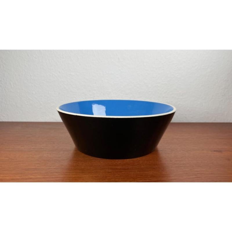 Mid-Century Minimalist Ceramic Fruit Bowl, 1960s For Sale 5