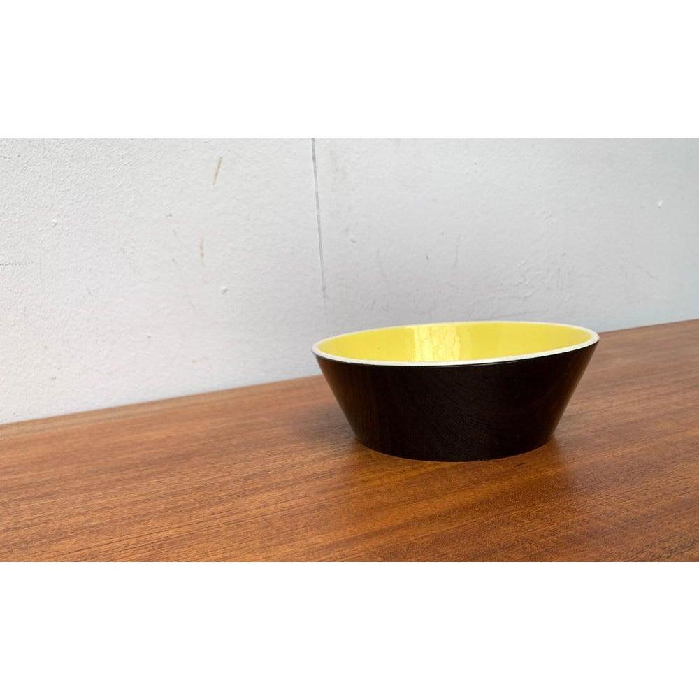 Mid-Century Minimalist Ceramic Fruit Bowl, 1960s In Excellent Condition For Sale In Hamburg, DE