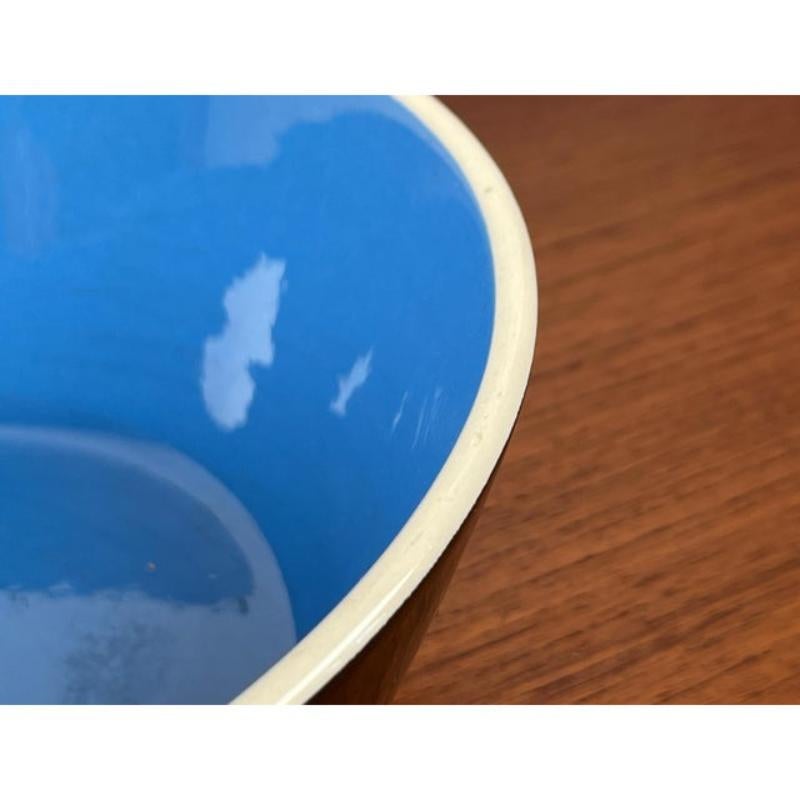 Mid-Century Minimalist Ceramic Fruit Bowl, 1960s In Good Condition For Sale In Hamburg, DE