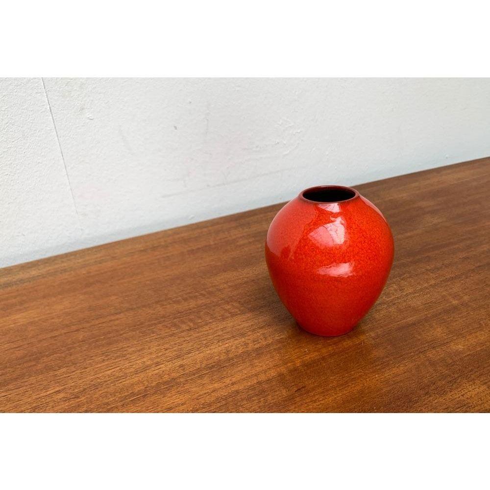 Mid-Century Minimalist Ceramic Vase, 1960s For Sale 2