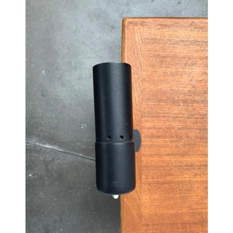 Mid-Century Minimalist Clamp Table Lamp, 1960s For Sale 3