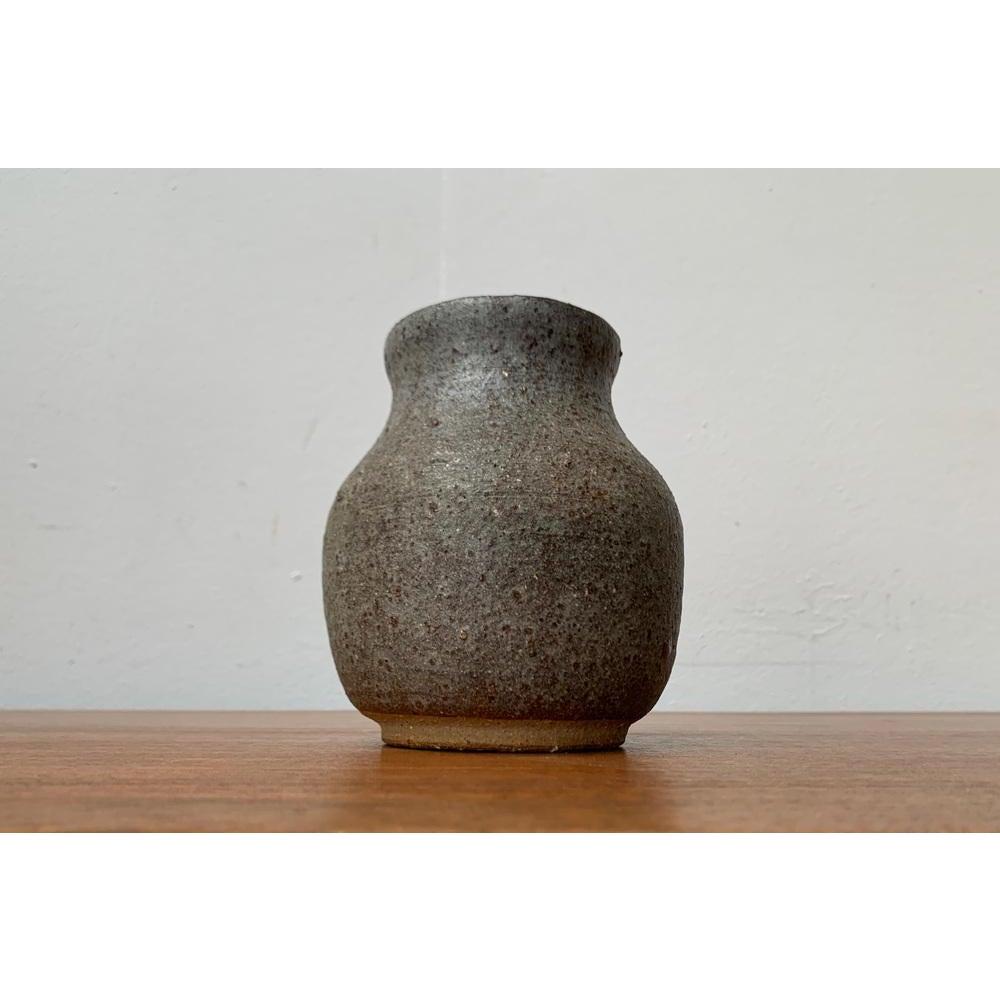 Mid-Century Minimalist Danish Studio Pottery Vase from Bahl Keramik, 1960s In Excellent Condition For Sale In Hamburg, DE
