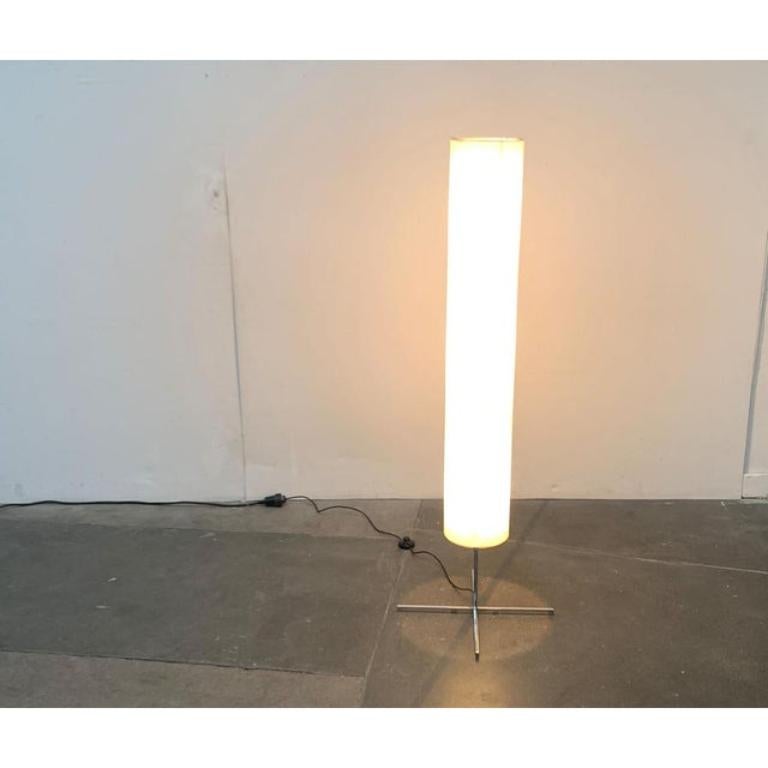 Lampada da terra minimalista di metà secolo, anni '60 in vendita 4