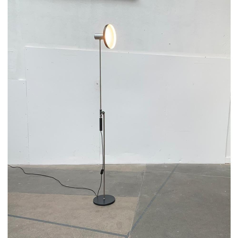 Lampada da terra minimalista di metà secolo, anni '60 in vendita 6
