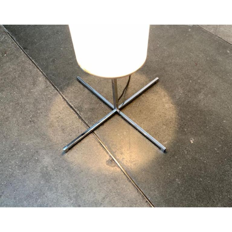 XX secolo Lampada da terra minimalista di metà secolo, anni '60 in vendita