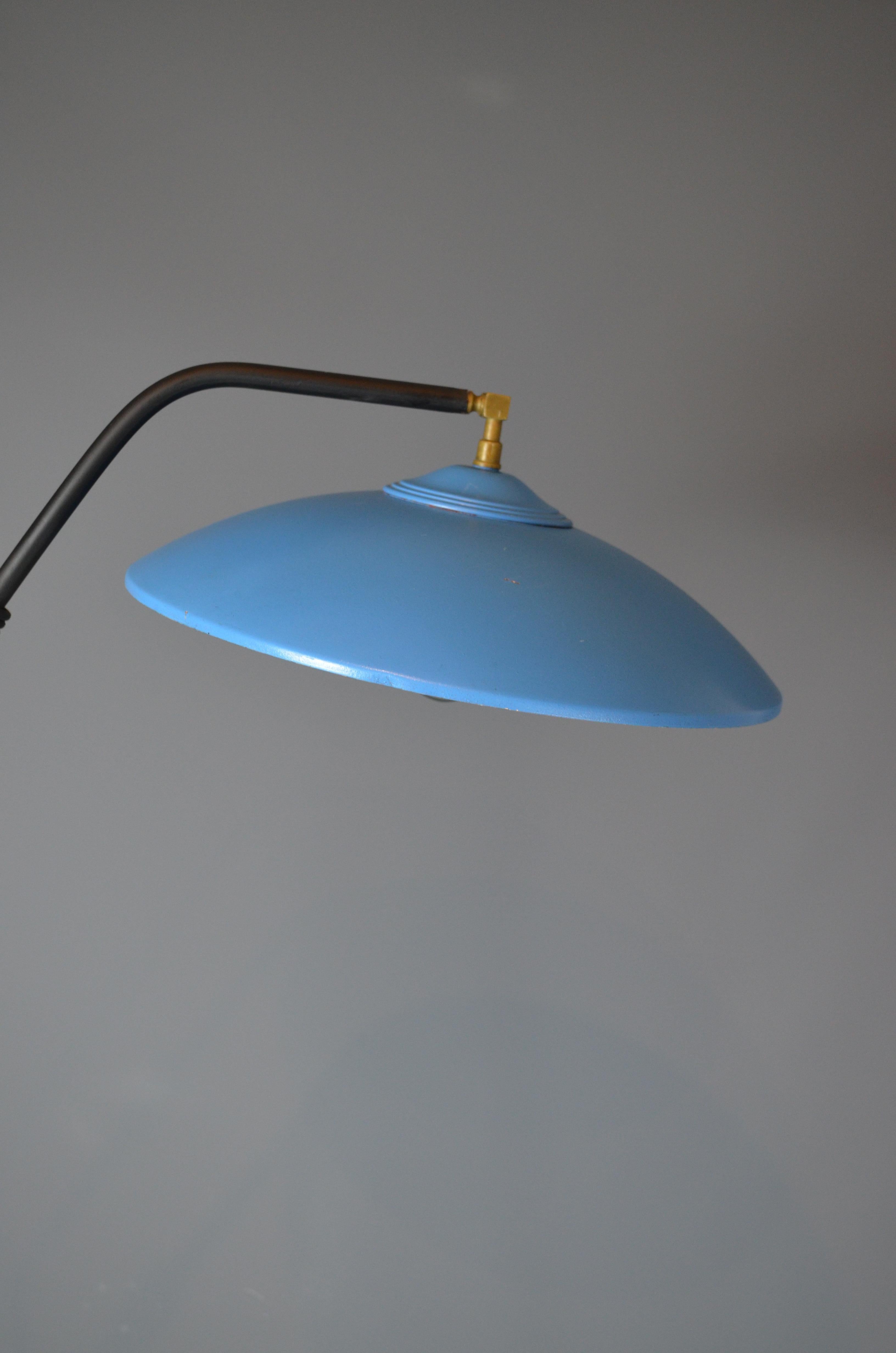 Mid century minimalist floor lamp, France, 1950s For Sale 4