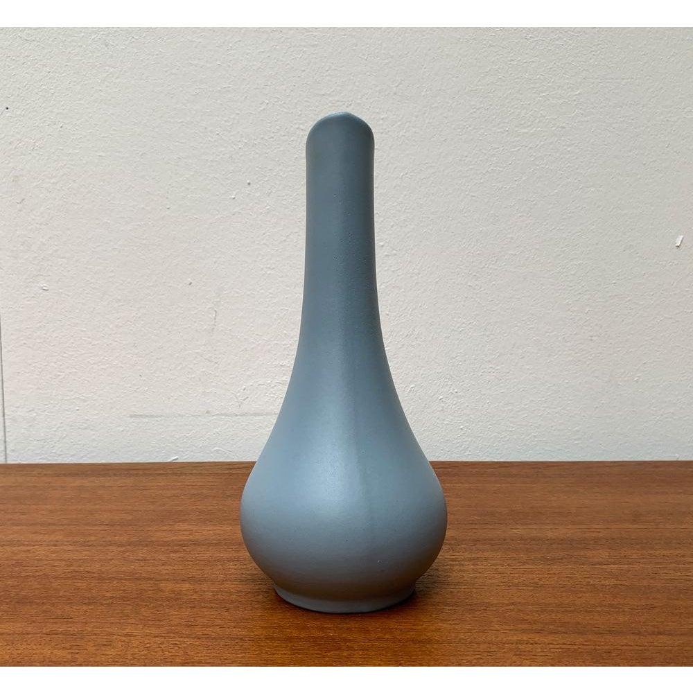 Mid-Century Minimalist German Carafe Vase from Cortendorf, 1960s For Sale 1