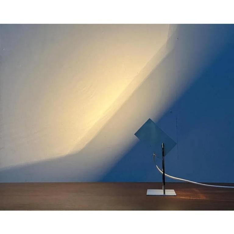 Mid-Century Minimalist German Cube Table Lamp from Kaiser Idell Leuchten, 1960s In Good Condition For Sale In Hamburg, DE