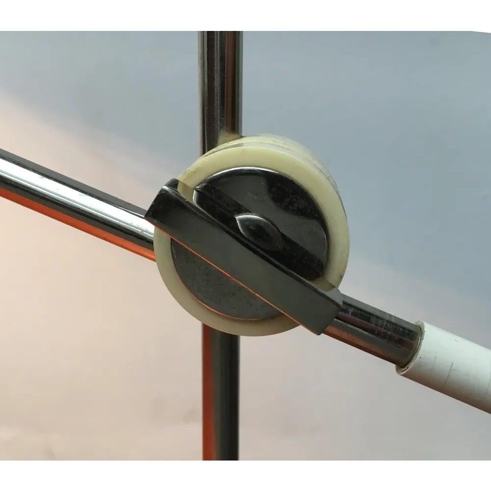 Lampe de table allemande minimaliste du milieu du siècle, modèle 6869, années 1960 en vente 4