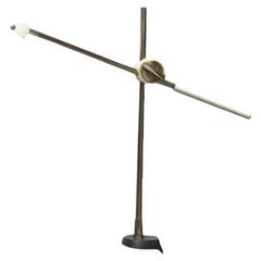 Minimalistische deutsche Mid-Century-Tischlampe Modell 6869, 1960er Jahre