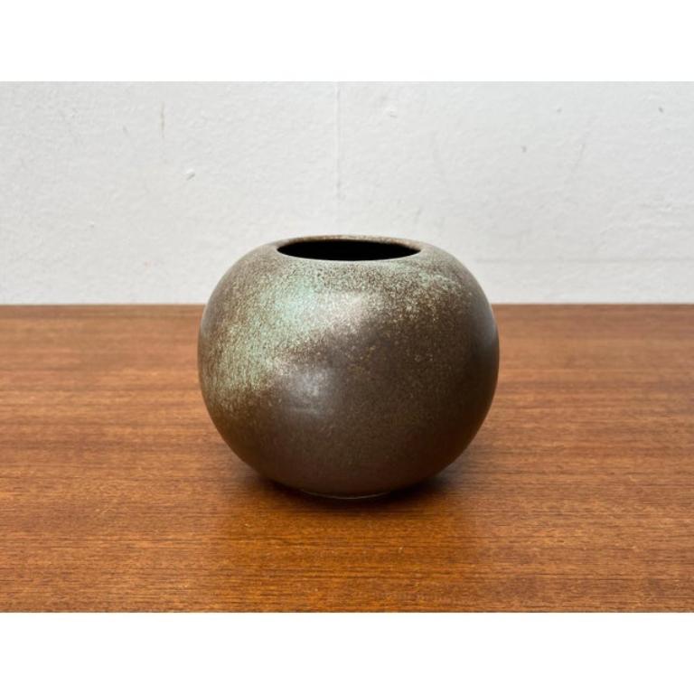 Mid-Century Minimalist German Pottery Vase, 1960s For Sale 1