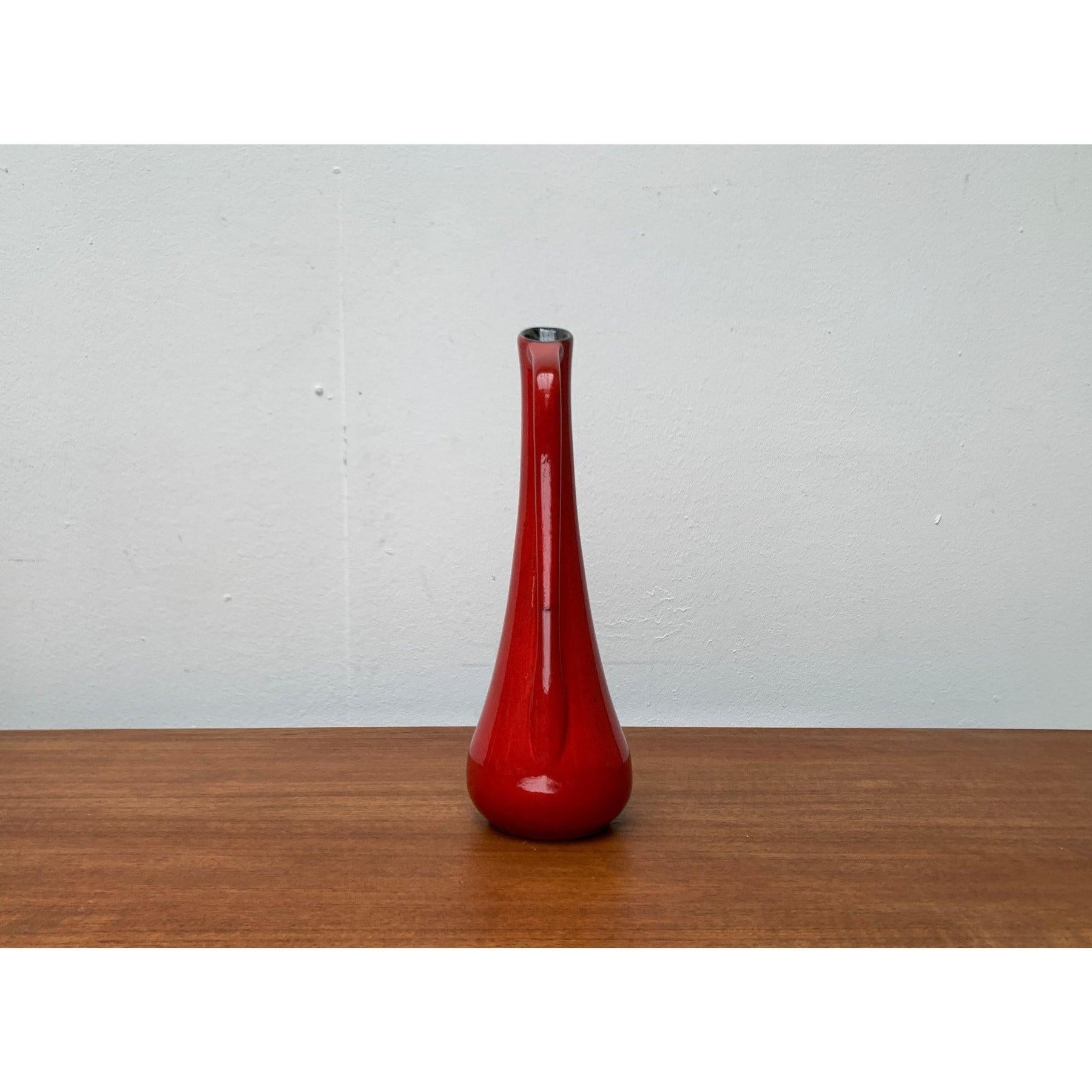 Mid-Century Minimalist German Pottery WGP Carafe Vase from Roth Keramik, 1960s (20. Jahrhundert) im Angebot