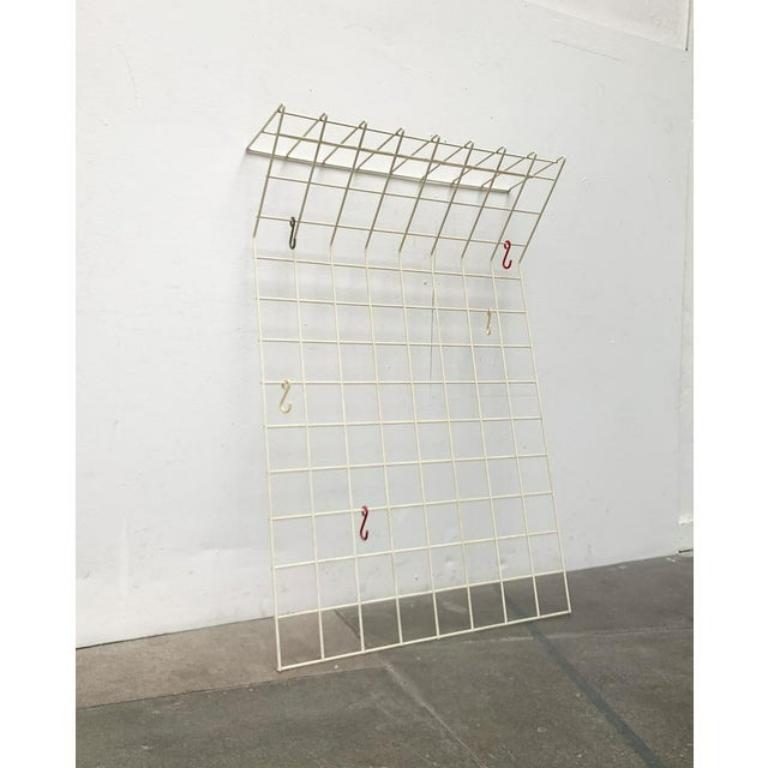 Perchero de cuerda alemán minimalista de mediados de siglo, años 60 en venta 5