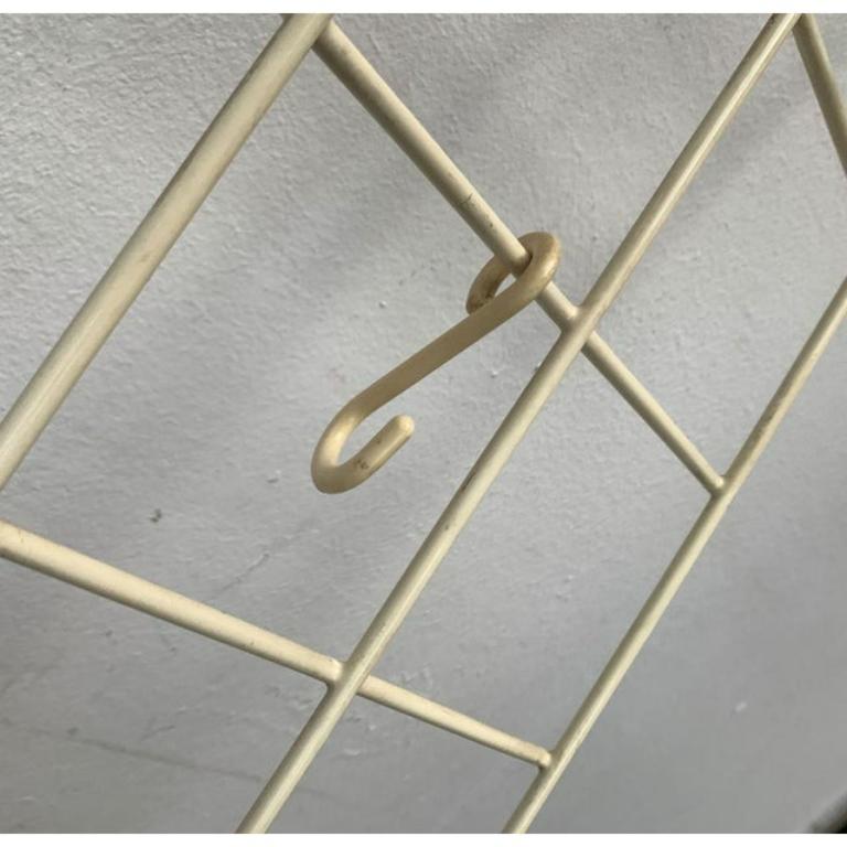 Perchero de cuerda alemán minimalista de mediados de siglo, años 60 Metal en venta