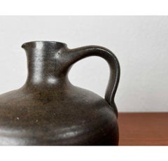 Minimalistische deutsche Studio Pottery Karaffenvase von Siegfried, 1960er Jahre