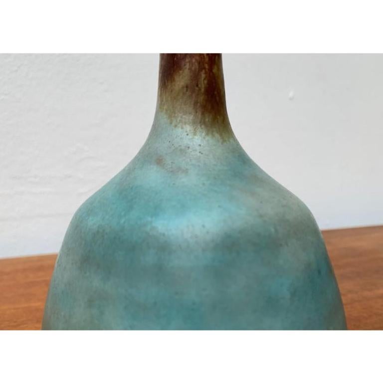 Mid-Century Minimalist German Studio Pottery Vase by Elke & Elmar Kubicek, 1960s In Excellent Condition For Sale In Hamburg, DE