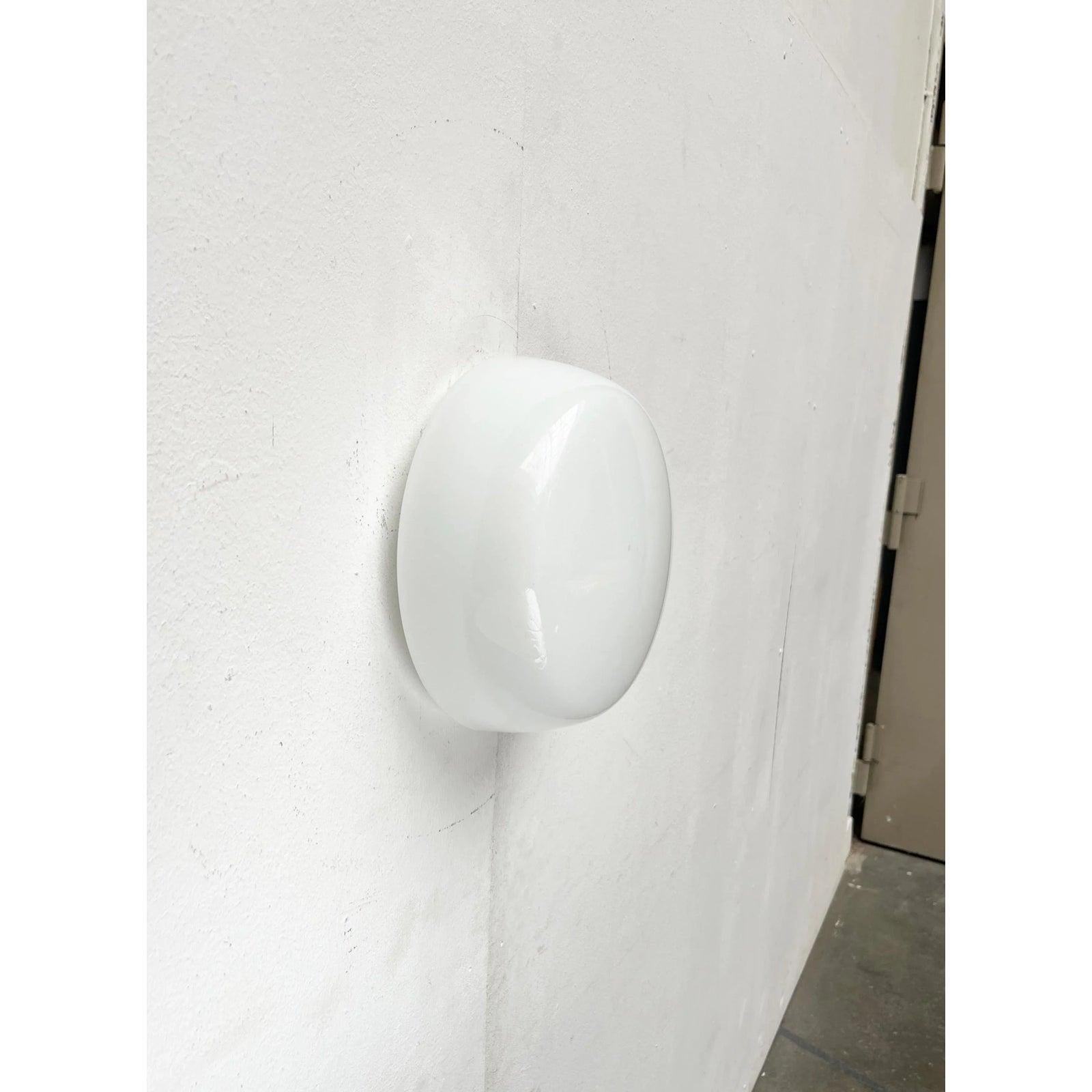 Lampada da soffitto in vetro minimalista di metà secolo, anni '60 in vendita 3