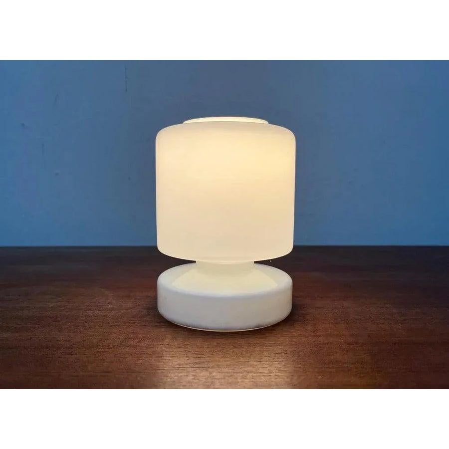 Lámpara de mesa de cristal minimalista de mediados de siglo, años 60 en venta 5