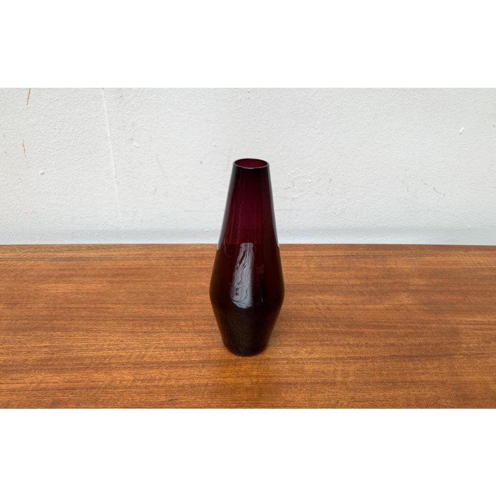 Mid-Century Minimalist Glass Vase, 1960s For Sale 1
