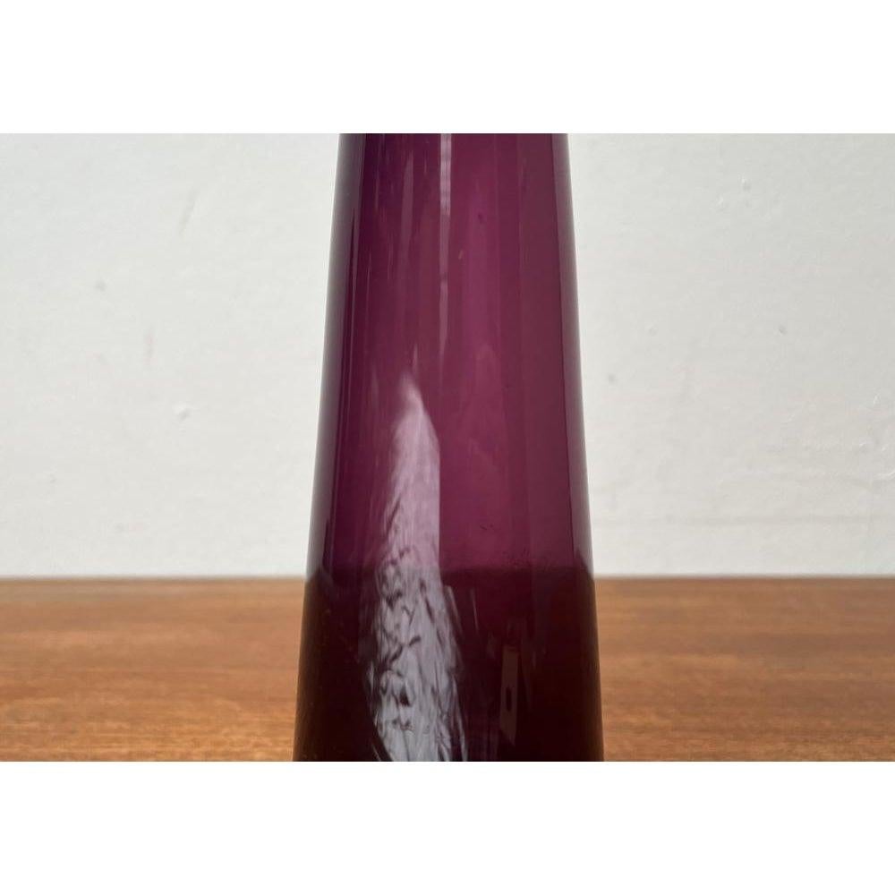 Mid-Century Minimalist Glass Vase 1960s For Sale 2
