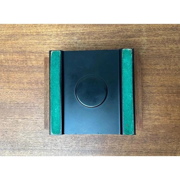 Scaldatazze minimalista di metà secolo in metallo e teak, anni '60 in vendita 5
