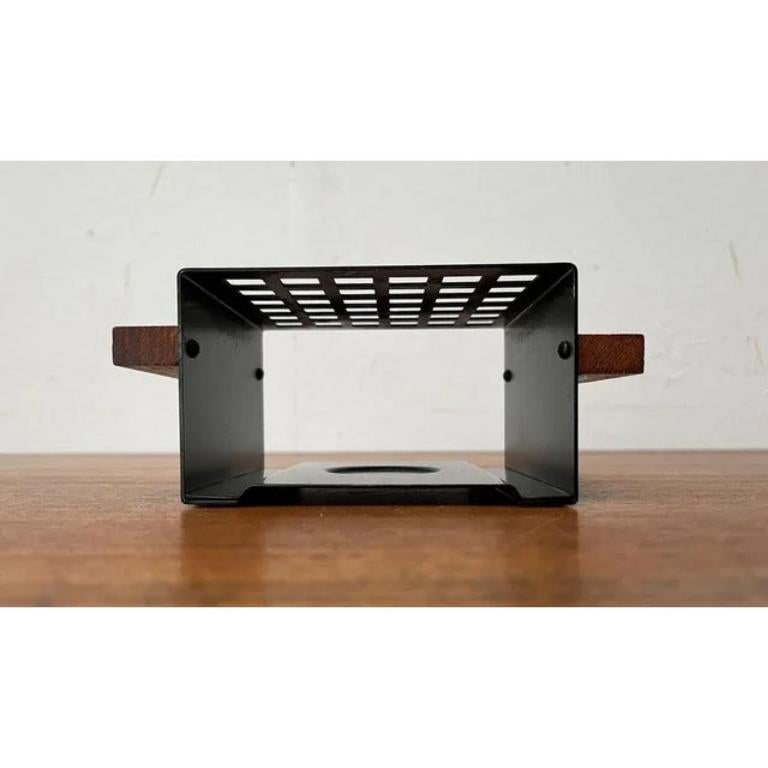 Mid-Century moderno Scaldatazze minimalista di metà secolo in metallo e teak, anni '60 in vendita
