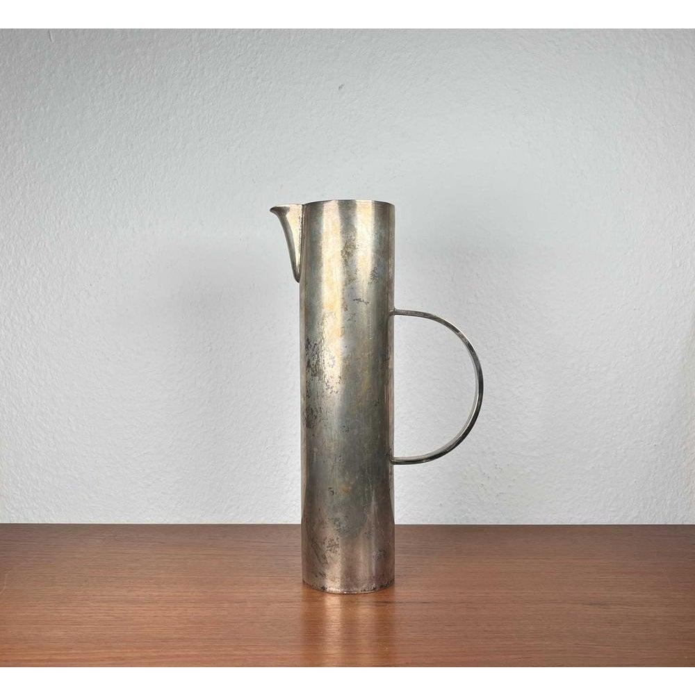 Minimalistische Metallkaraffe aus der Jahrhundertmitte, 1960er Jahre im Angebot 7