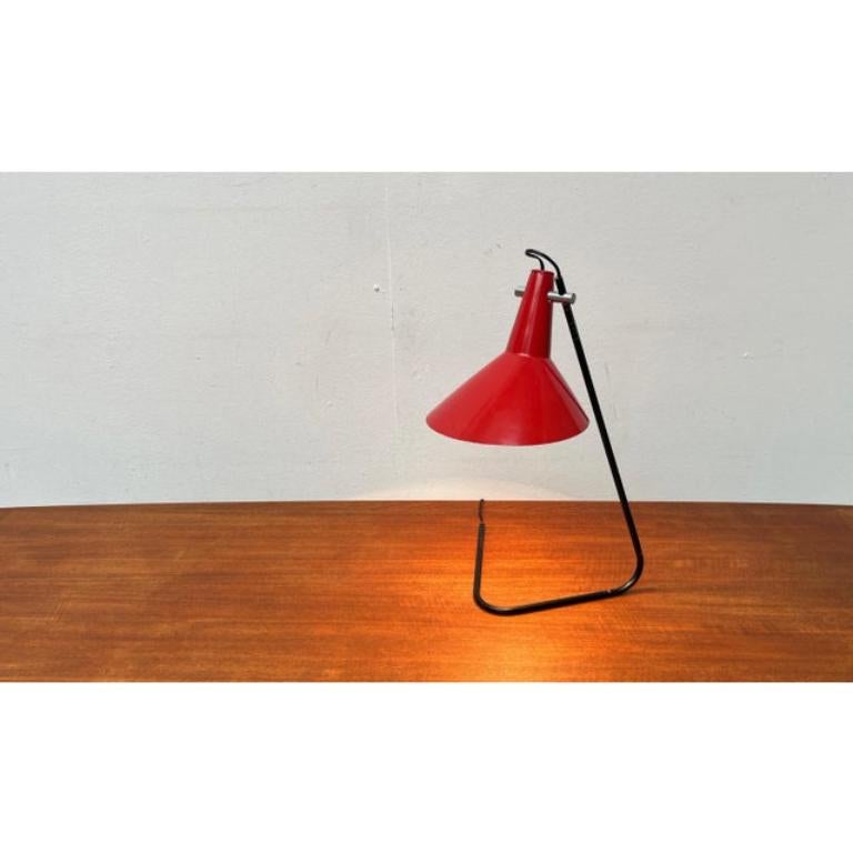 Metal Mid-Century Minimalist Model ST30 Table Lamp by Josef Hurka for Kovona, 1960s For Sale