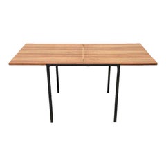 Minimalistischer Mid-Century-Beistelltisch mit ausziehbarer Flip-Top-Kommode, Modell T-Angle, 1950er Jahre