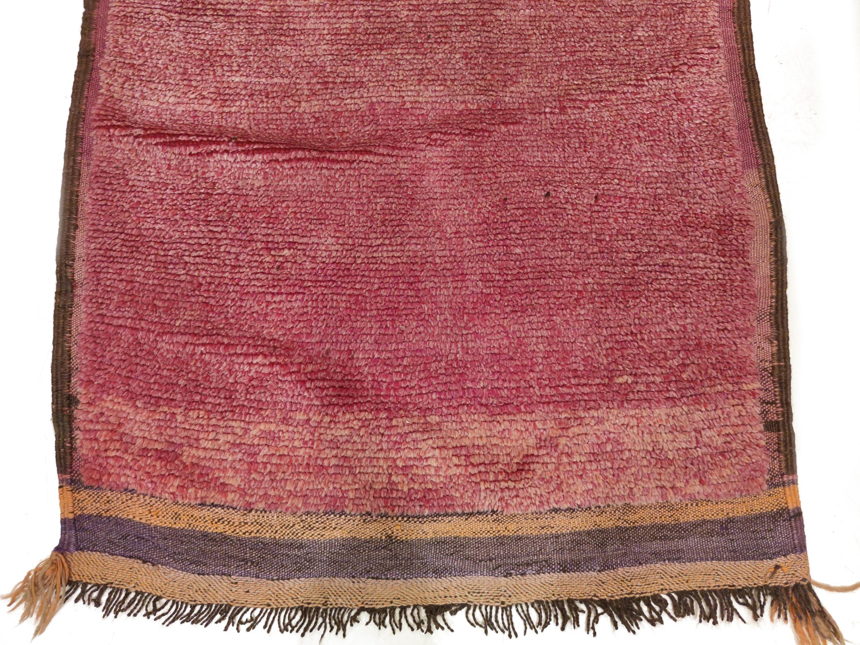Mid-Century Minimalist Open Field Mulberry Purple Moroccan Berber Runner Rug For Sale 4