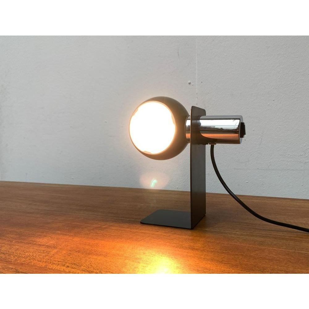 Minimalistische deutsche Mid-Century-Tischlampe aus Kaiser Leuchten, Space Age, 1960er Jahre im Angebot 4