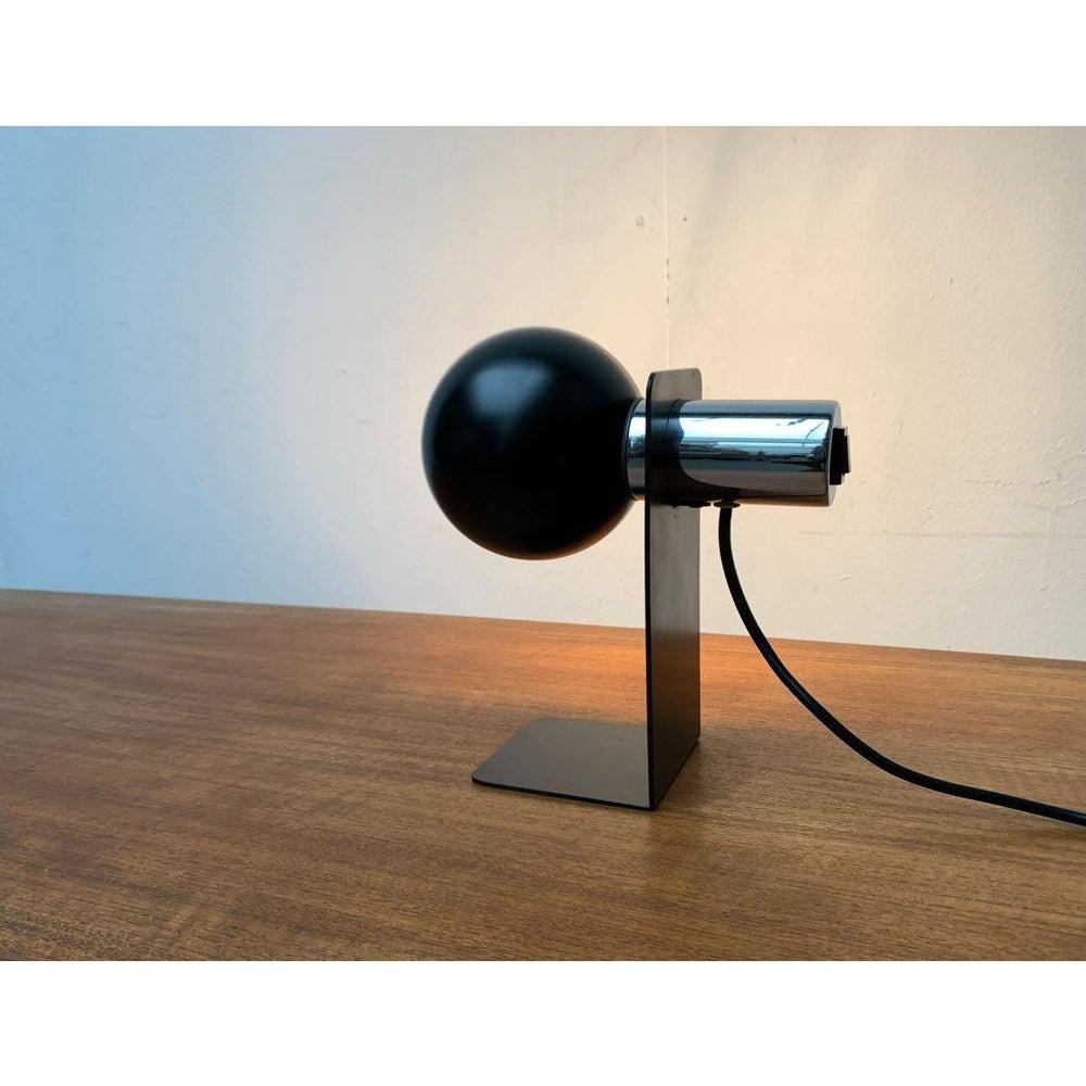 Minimalistische deutsche Mid-Century-Tischlampe aus Kaiser Leuchten, Space Age, 1960er Jahre (20. Jahrhundert) im Angebot