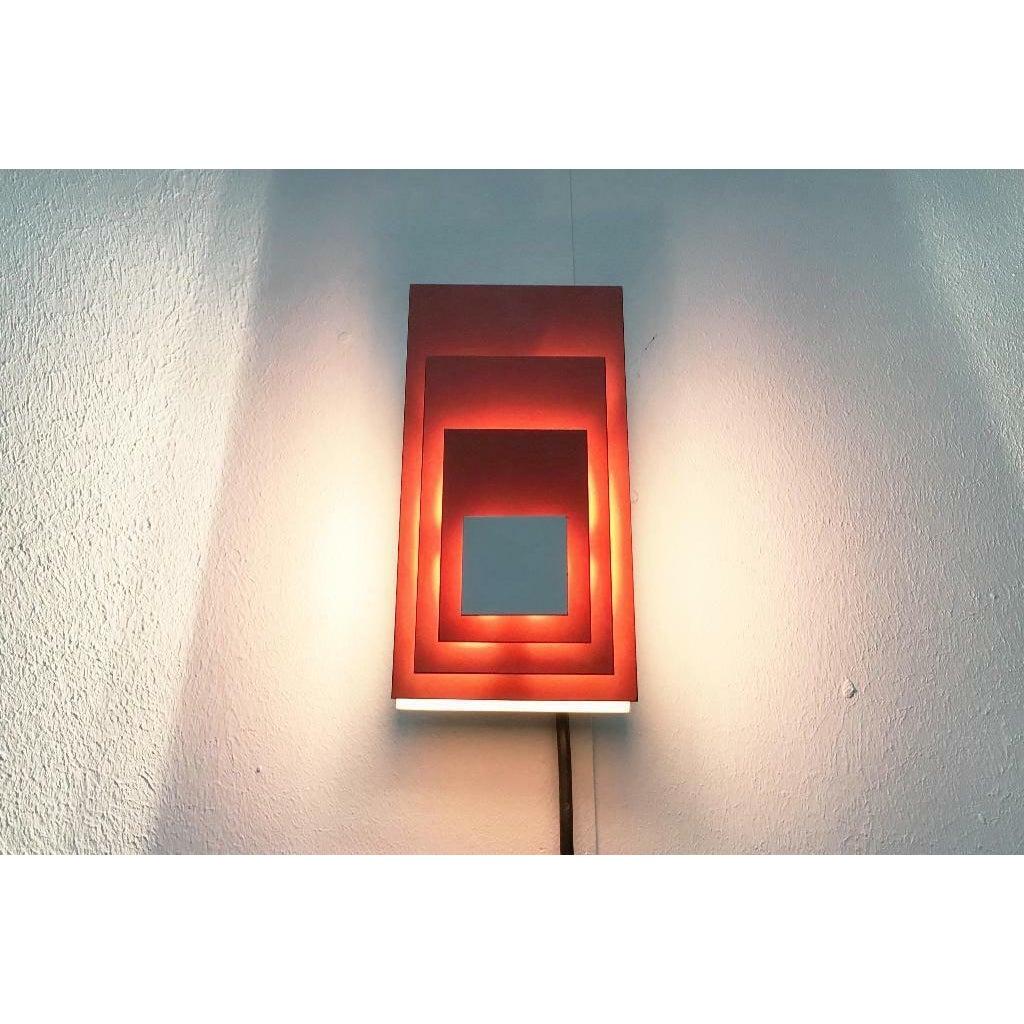 Minimalistische Mid-Century-Wandleuchte aus Hillebrand, Space Age, 1960er Jahre im Zustand „Hervorragend“ im Angebot in Hamburg, DE