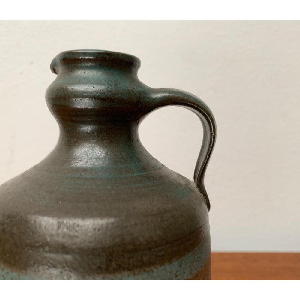Mid-Century Minimalist Studio Pottery Carafe Vase, 1960s For Sale 2