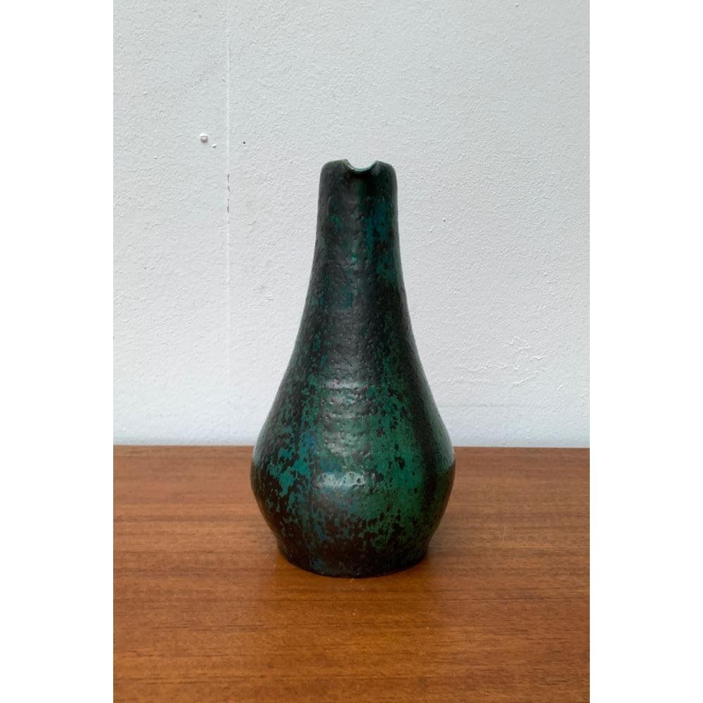 Mid-Century Minimalist Studio Pottery Carafe Vase by Helma Klett, 1960s In Excellent Condition For Sale In Hamburg, DE
