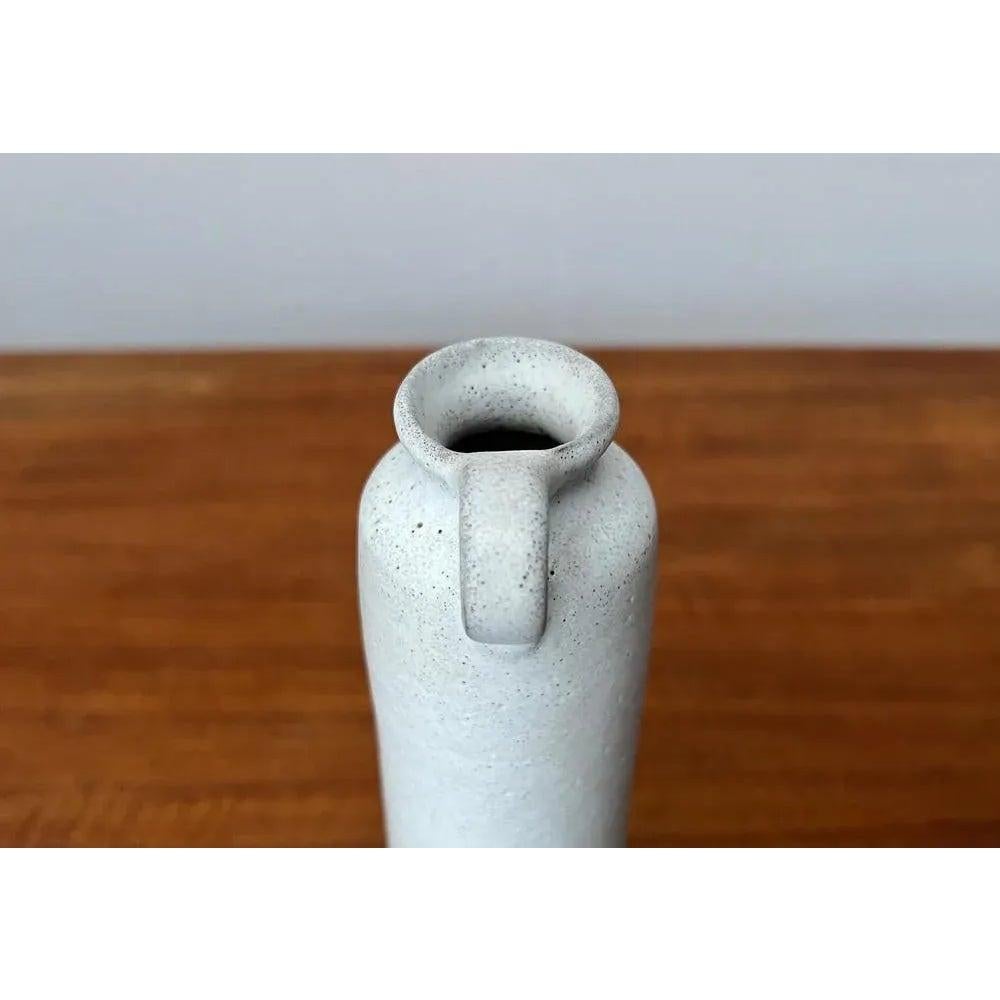 Mid-Century Minimalist Studio Pottery Carafe Vase from BKW Böttger, 1960s In Excellent Condition For Sale In Hamburg, DE