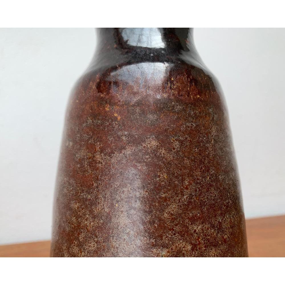 Mid-Century Minimalist Studio Pottery Vase by Elke & Elmar Kubicek, 1960s In Excellent Condition For Sale In Hamburg, DE
