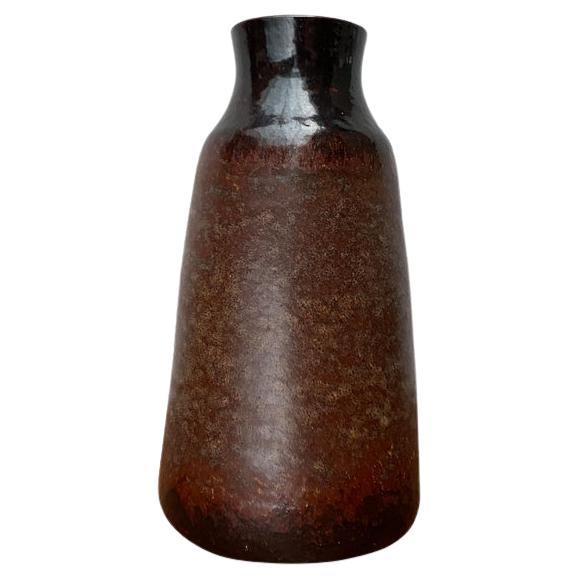 Vaso minimalista di metà secolo in Studio Pottery di Elke and Elmar Kubicek, anni '60