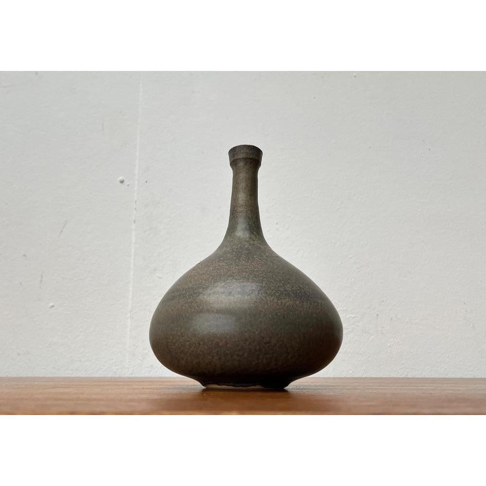 Mid-Century Minimalist Studio Pottery Vase by Mathies Schwarze, Germany, 1960s For Sale 5
