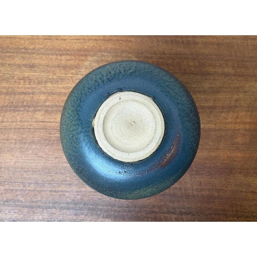 Mid-Century Minimalist Studio Pottery Vase by Mathies Schwarze, Germany, 1960s For Sale 6