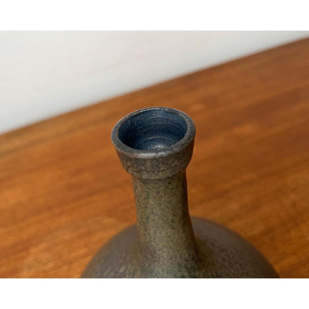Mid-Century Minimalist Studio Pottery Vase by Mathies Schwarze, Germany, 1960s For Sale 3