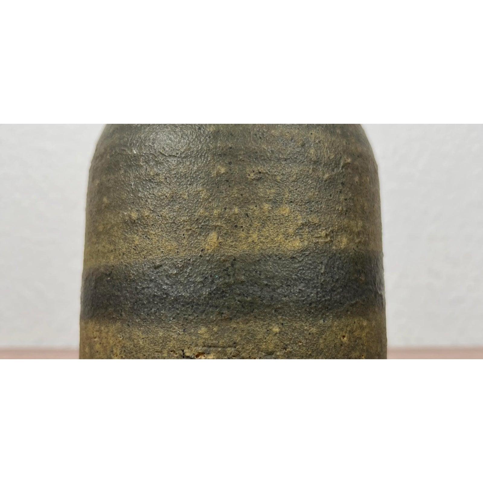Mid-Century Minimalist Studio Pottery Vase by Piet Knepper for Mobach, 1960s In Excellent Condition For Sale In Hamburg, DE