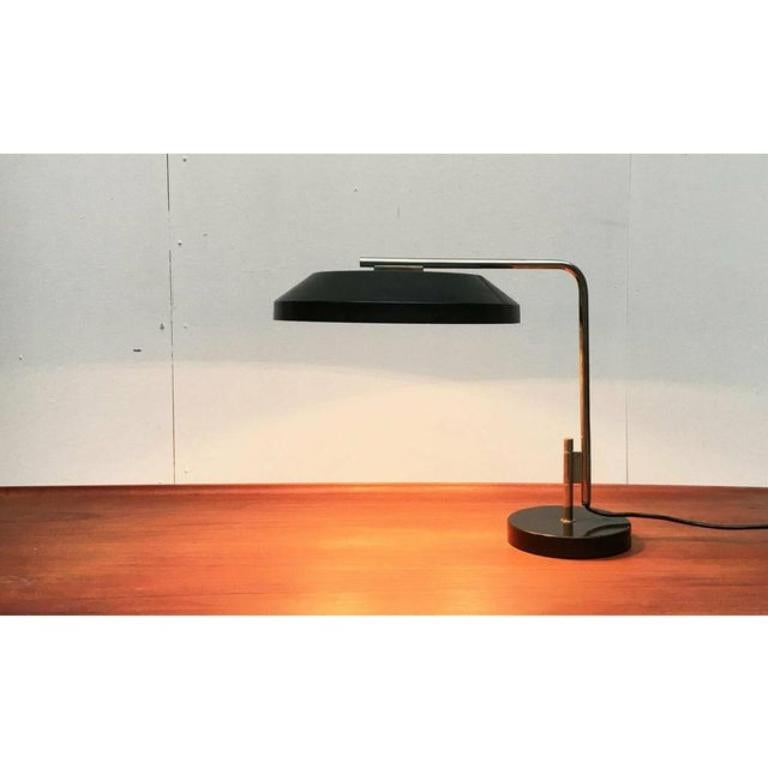 Mid-Century Minimalist Swivel Table Lamp, 1960s For Sale 5