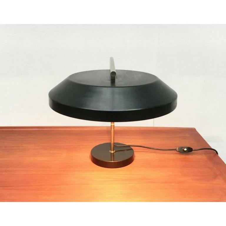 Mid-Century Minimalist Swivel Table Lamp, 1960s For Sale 3